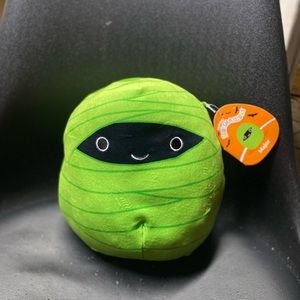 Halloween Squishmallow “Major”  (8 in)